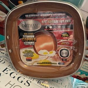 NWT Gotham Steel 9.5” square fry pan.